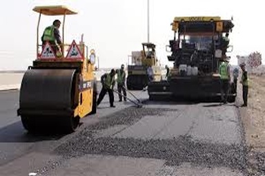 اجرای ۱۱۰۰ کیلومتر لکه گیری و روکش آسفالت در محورهای ۶ استان مرزی